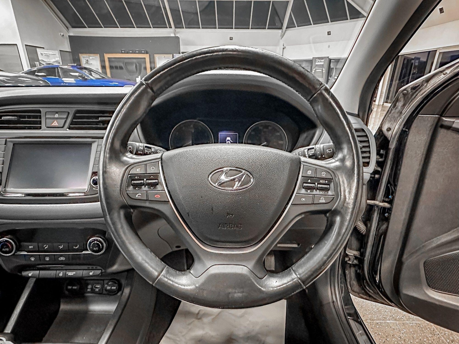 Used Hyundai i20 2015 for sale - 77658451: Photo 20