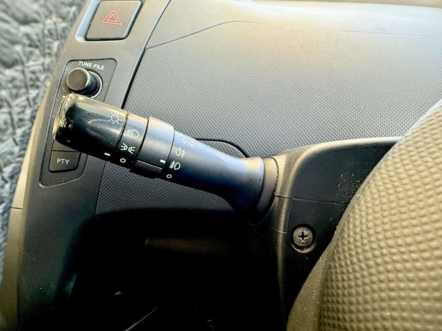 Used Toyota Yaris for sale - 77658517: Photo 16