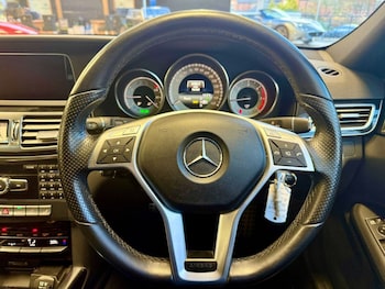 Used Mercedes-Benz E Class 2013 for sale - 78287579: Photo