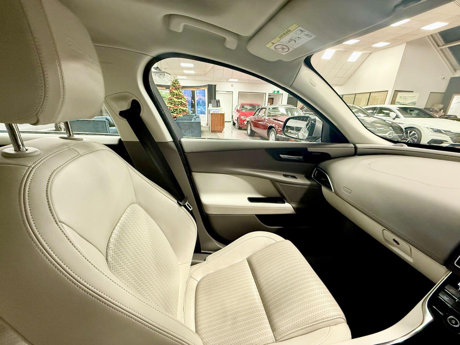 Used Jaguar XE 2018 for sale - 77658472: Photo 24