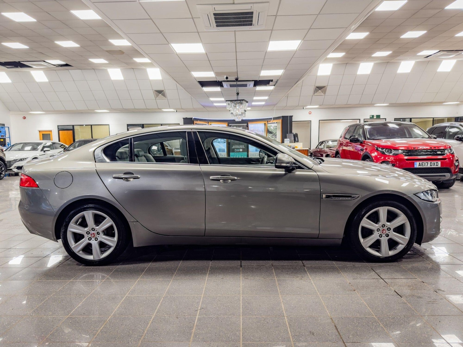Used Jaguar XE 2018 for sale - 77658472: Photo 28