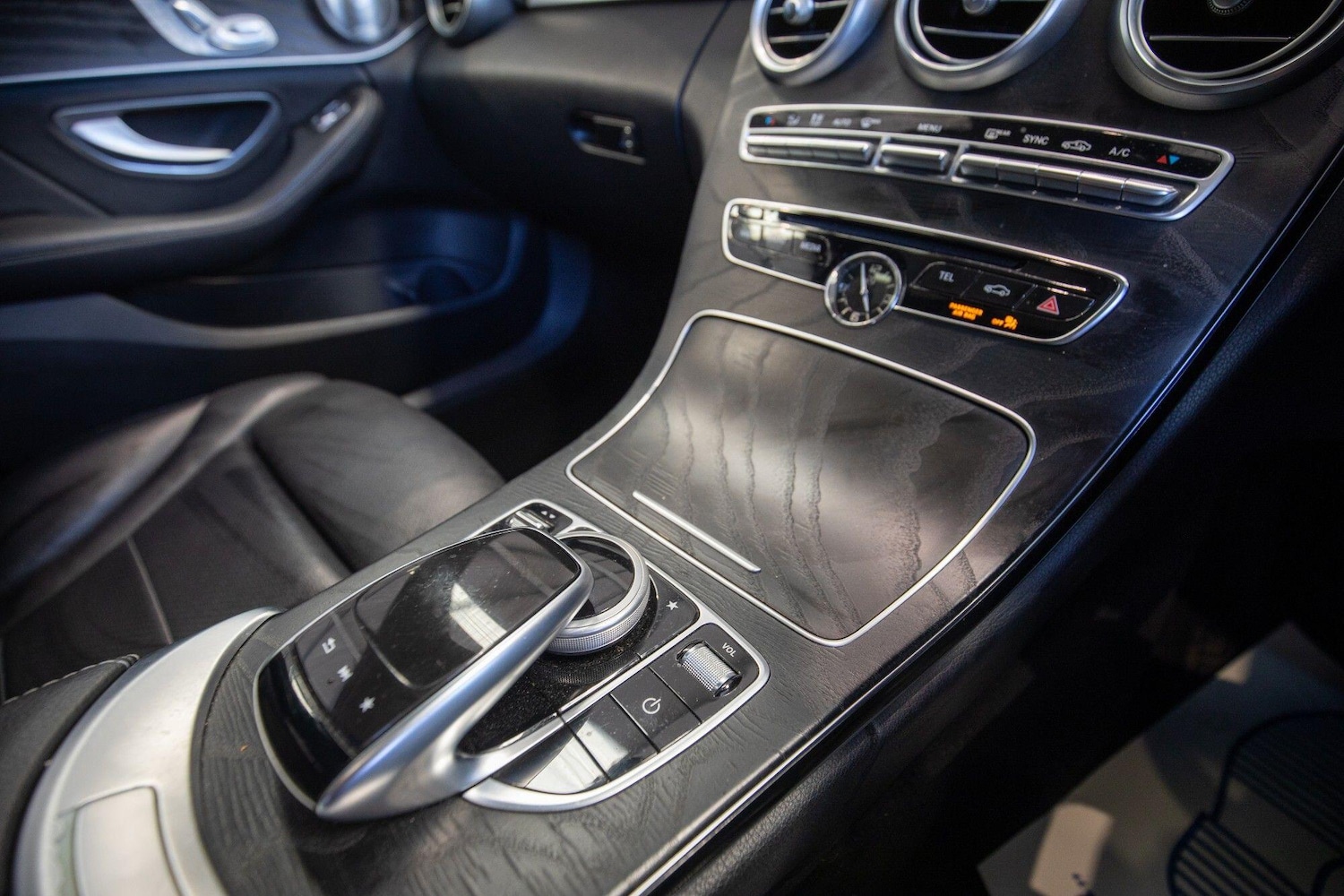 Used Mercedes-Benz C Class 2017 for sale - 76839526: Photo 28