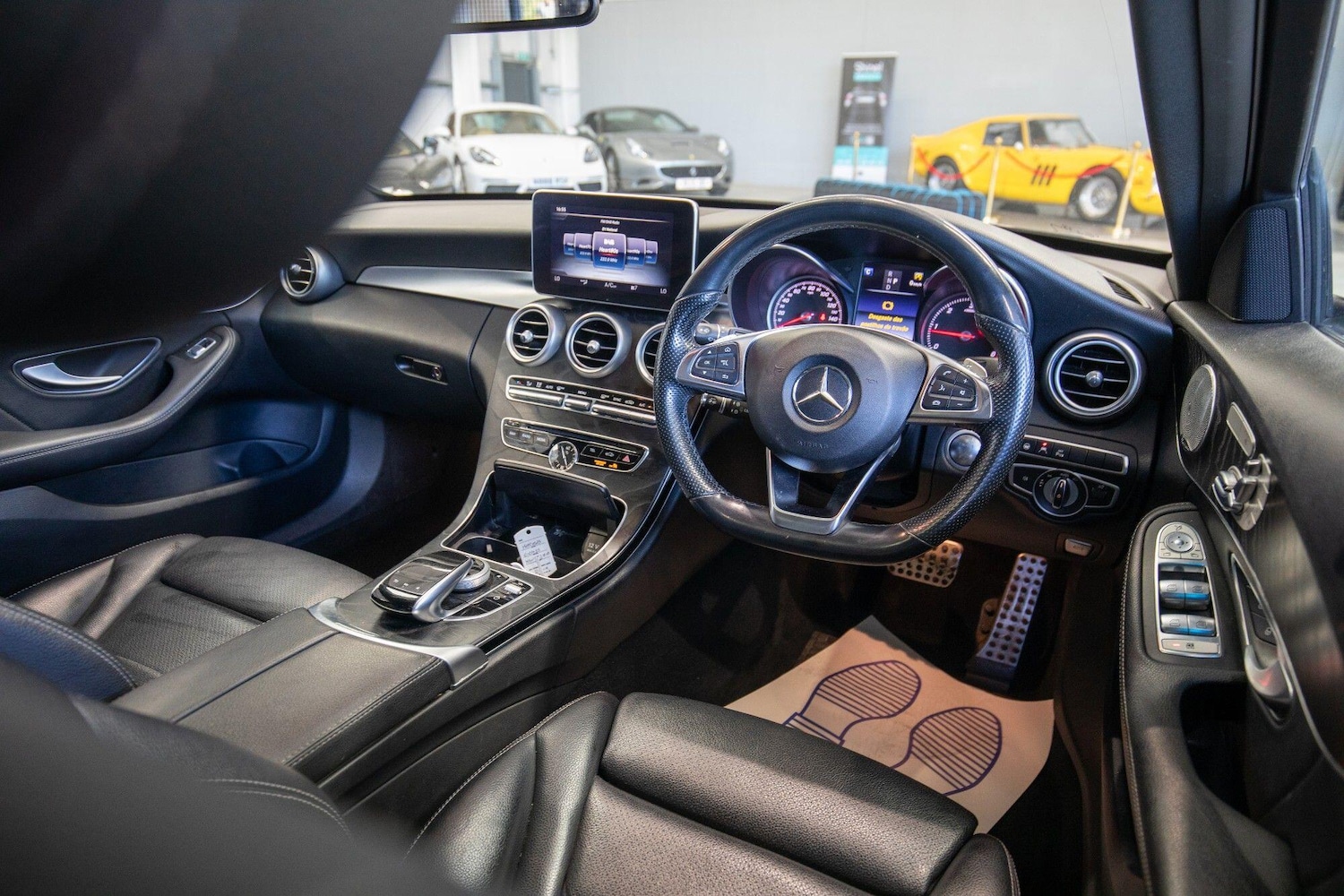 Used Mercedes-Benz C Class 2017 for sale - 76839526: Photo 3