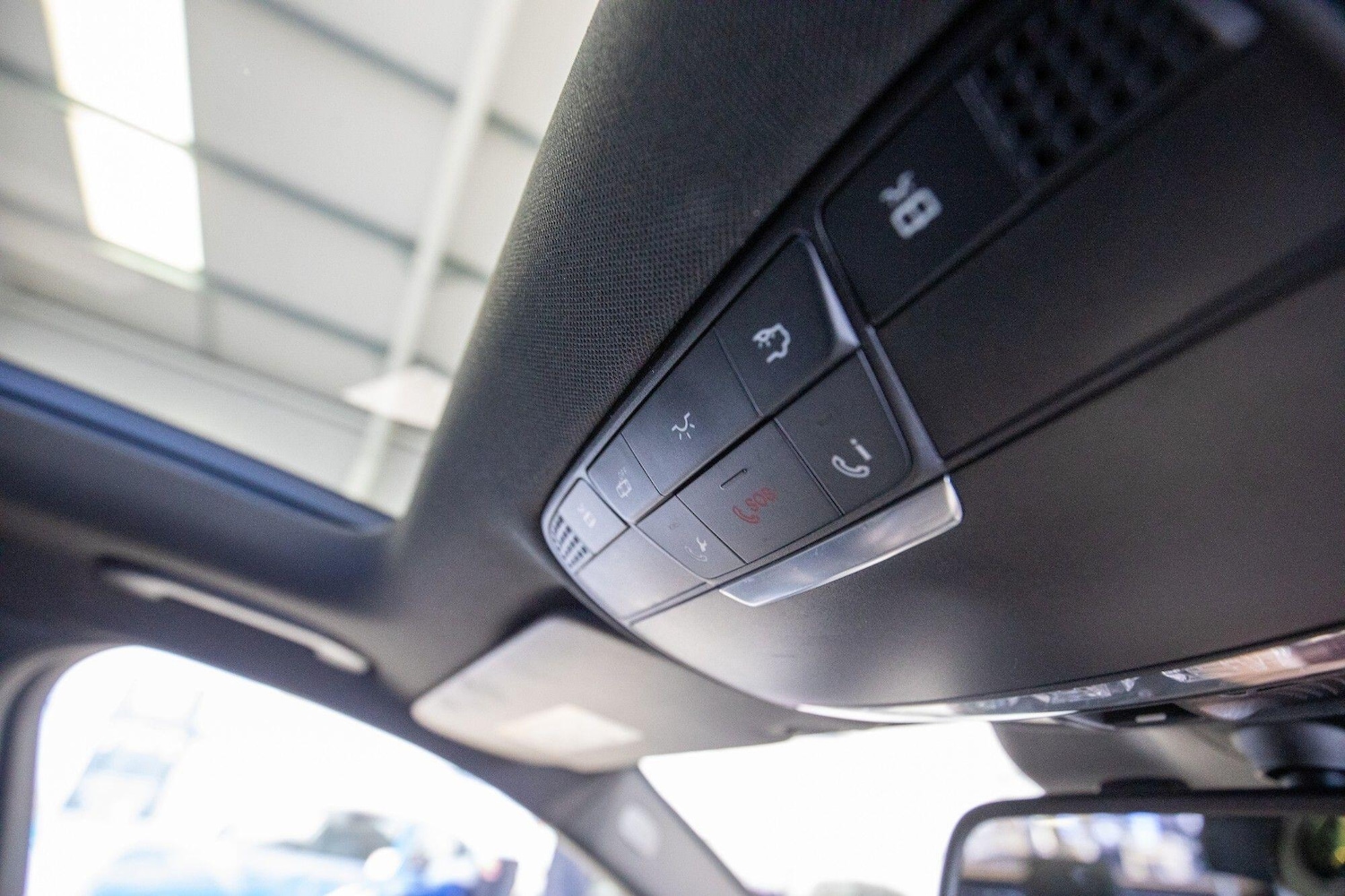 Used Mercedes-Benz C Class 2017 for sale - 76839526: Photo 30