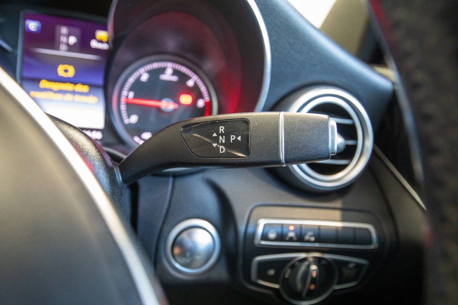 Used Mercedes-Benz C Class 2017 for sale - 76839526: Photo 32