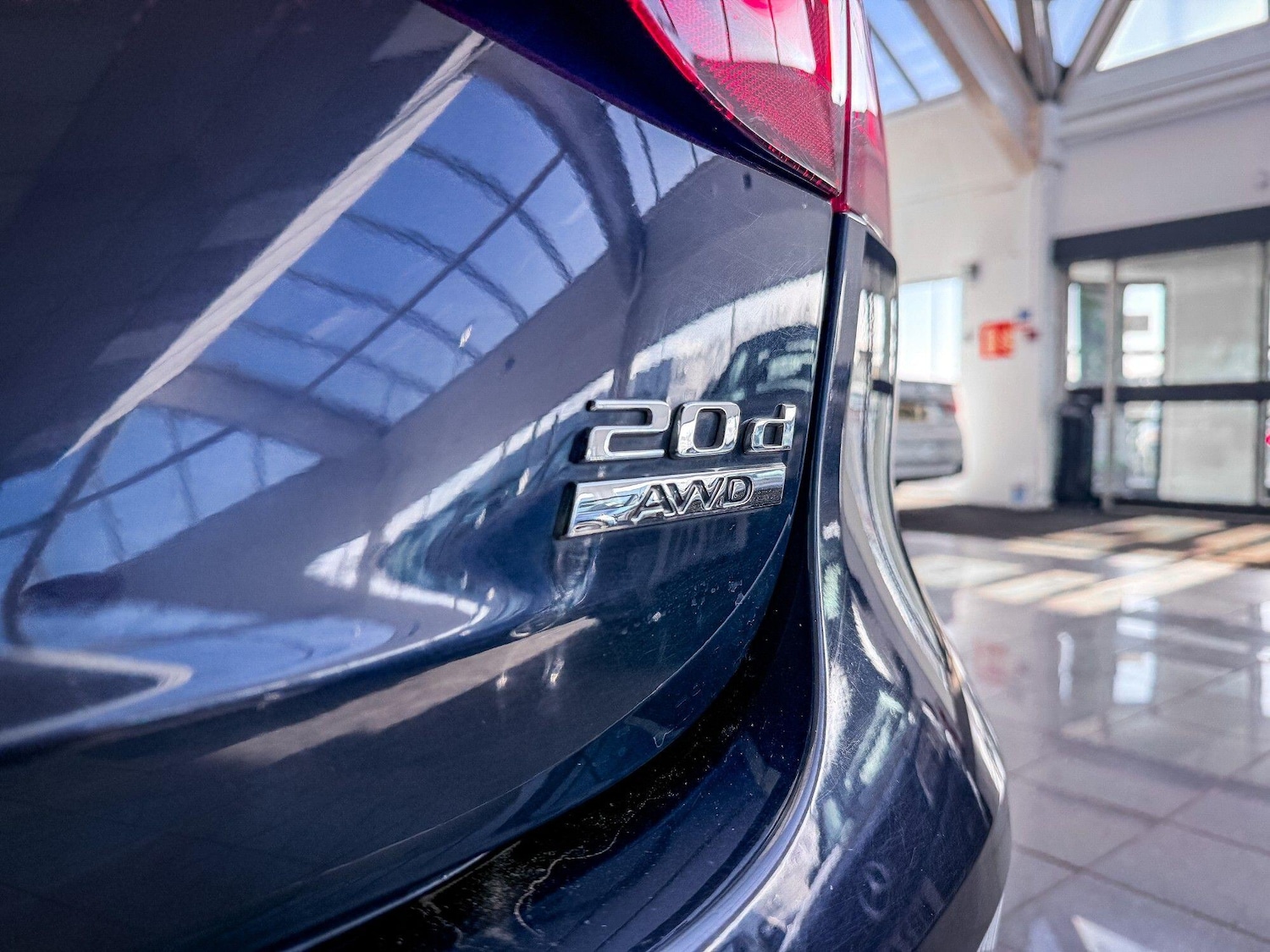 Used Jaguar XF 2017 for sale - 77838965: Photo 11