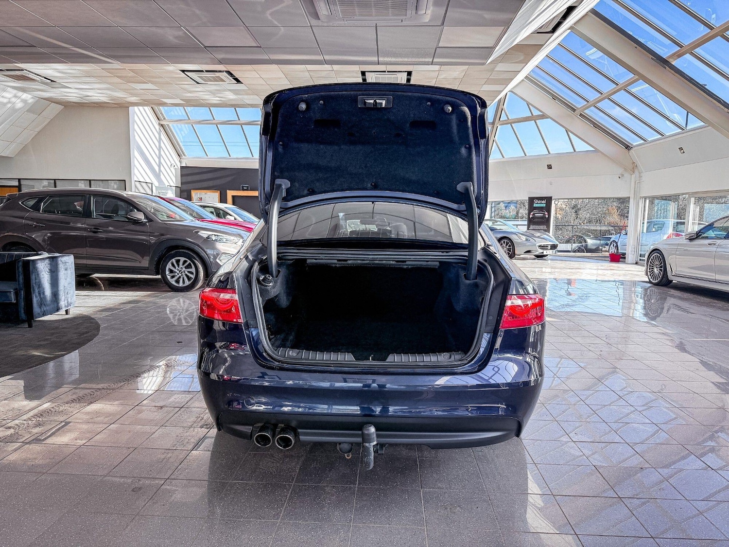 Used Jaguar XF 2017 for sale - 77838965: Photo 34