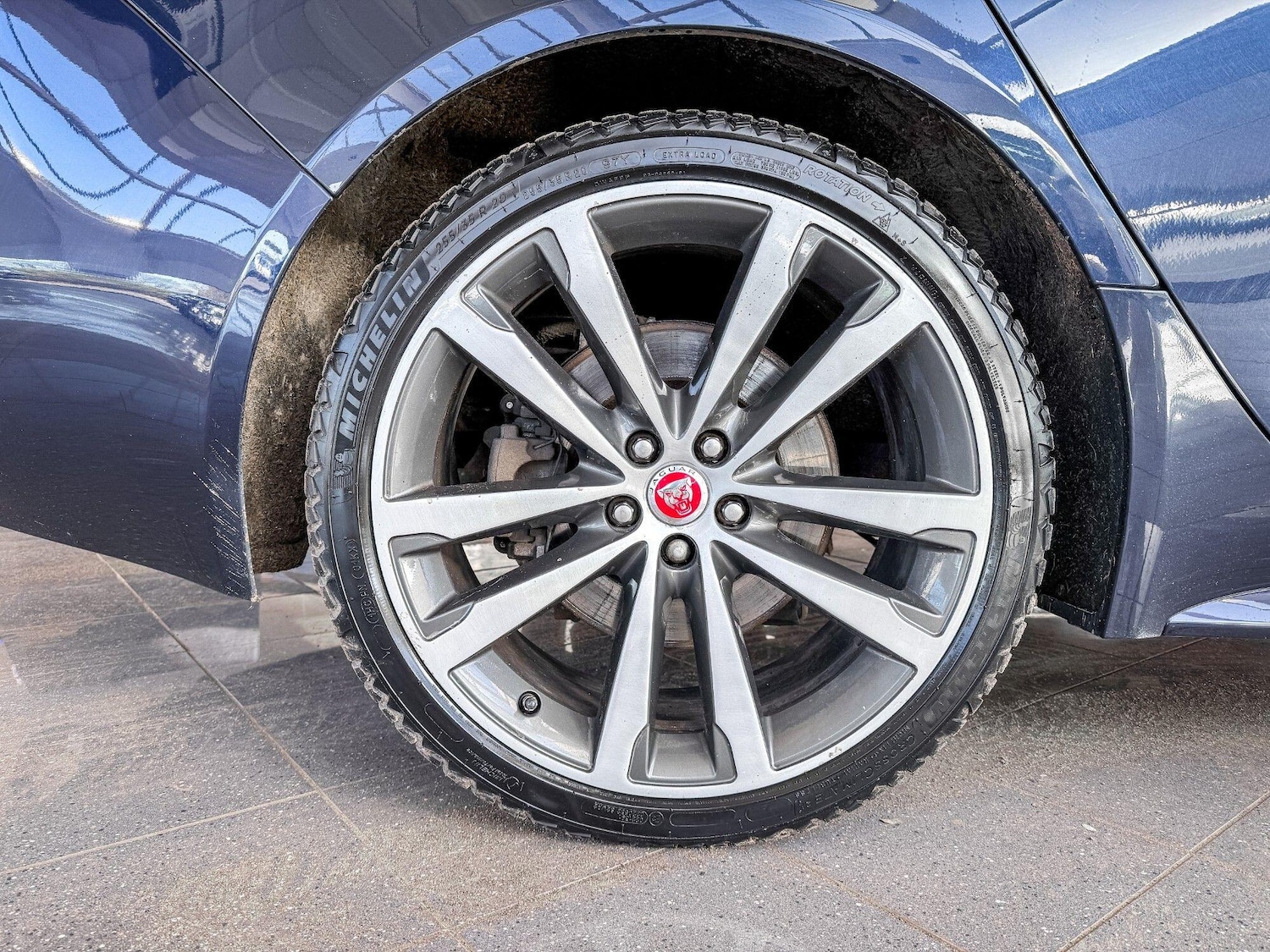 Used Jaguar XF 2017 for sale - 77838965: Photo 5