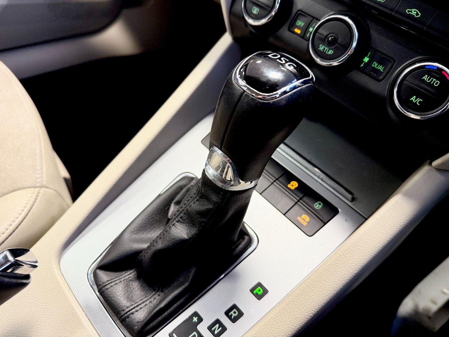 Used Skoda Octavia 2014 for sale - 77658436: Photo 11