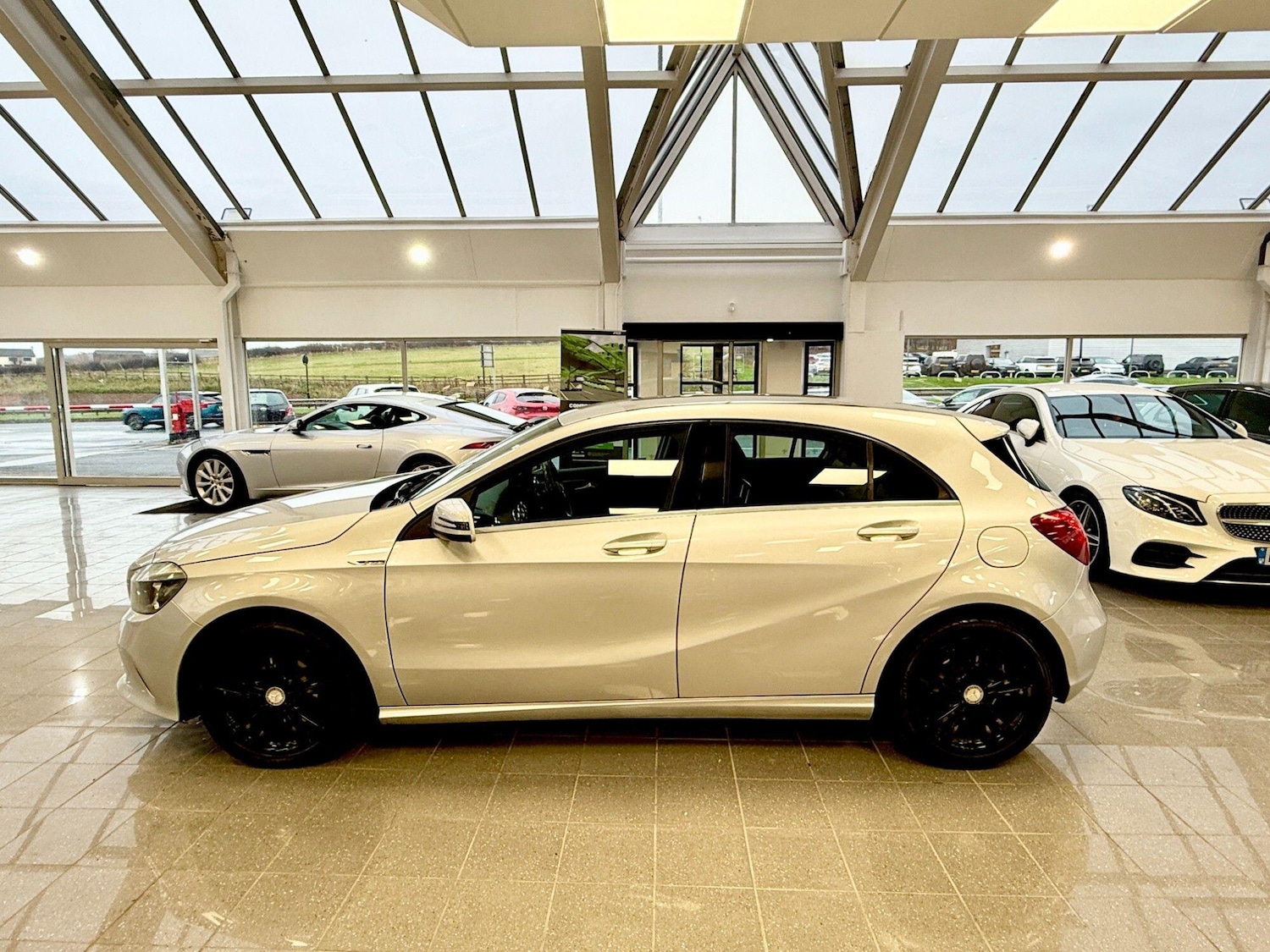 Used Mercedes-Benz A-Class 2017 for sale - 76839958: Photo 5