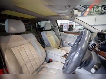 Used Mercedes-Benz E Class 2013 for sale - 78287550: Photo