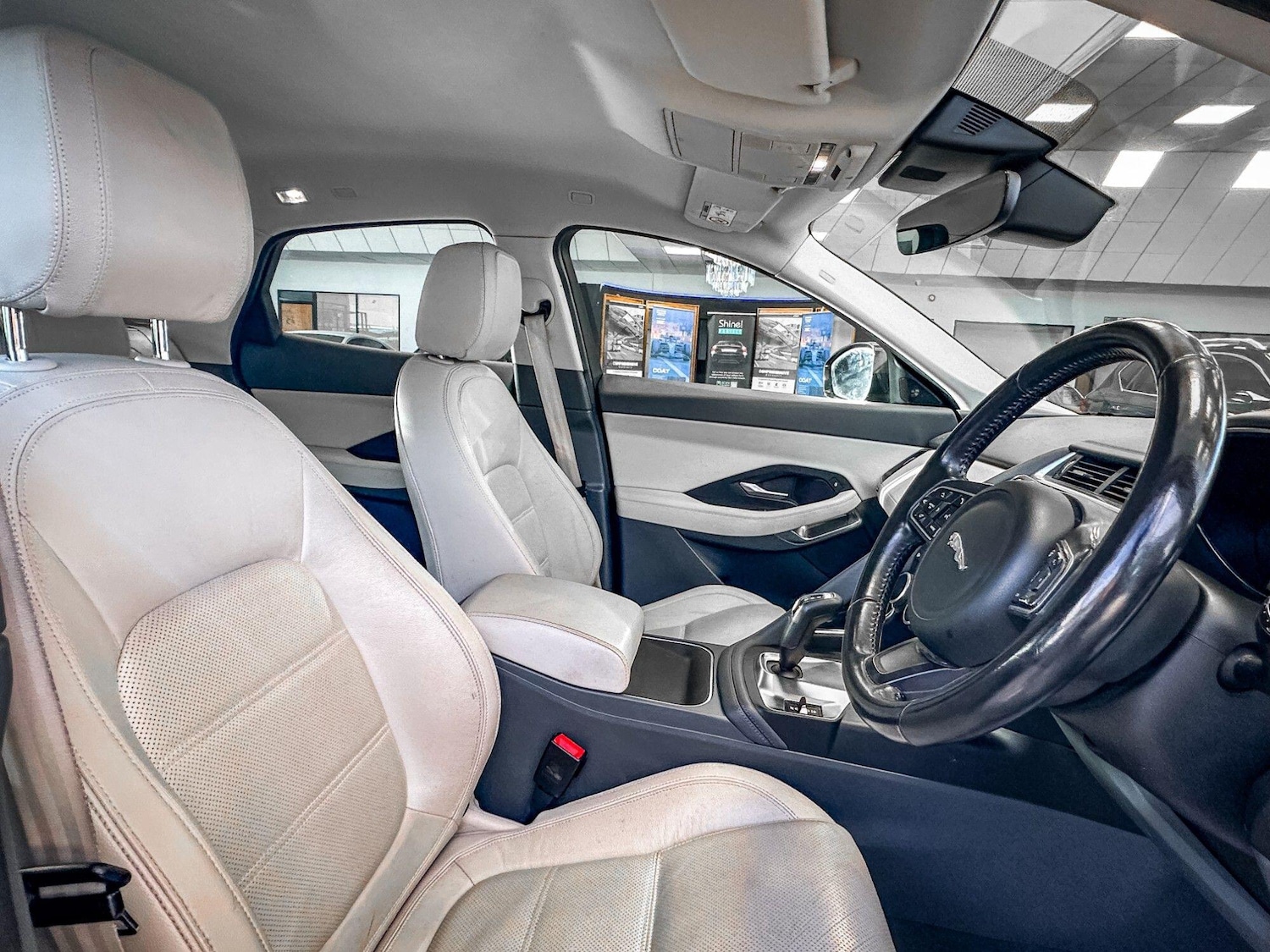 Used Jaguar E-Pace 2020 for sale - 77658828: Photo 14