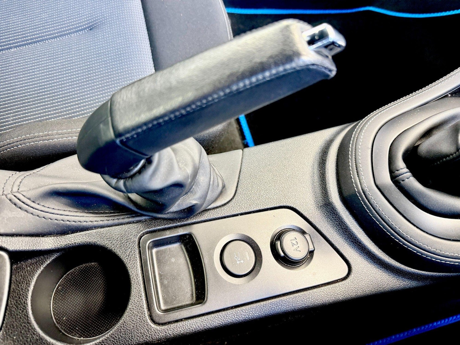 Used Peugeot RCZ 2012 for sale - 76839446: Photo 18