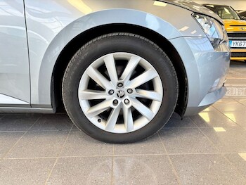 Used Skoda Superb 2018 for sale - 78329968: Photo