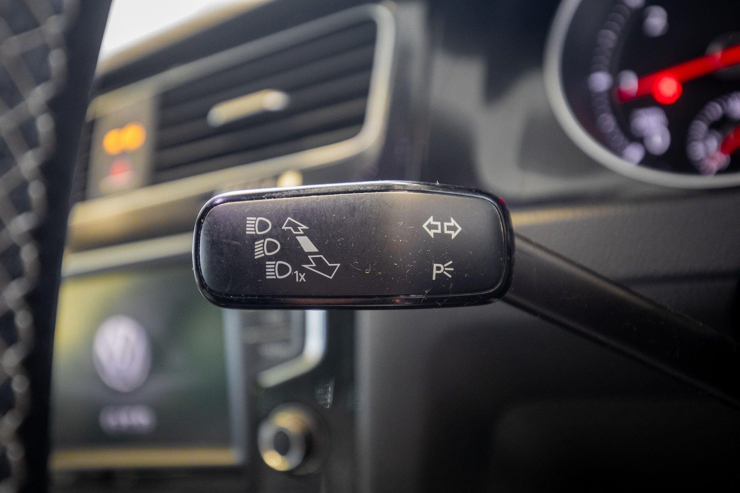 Used Volkswagen Golf 2017 for sale - 76839819: Photo 16