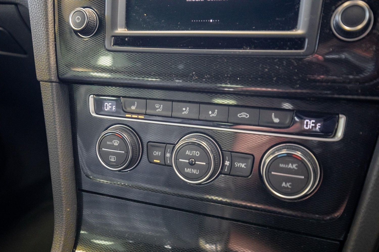 Used Volkswagen Golf 2017 for sale - 76839819: Photo 25