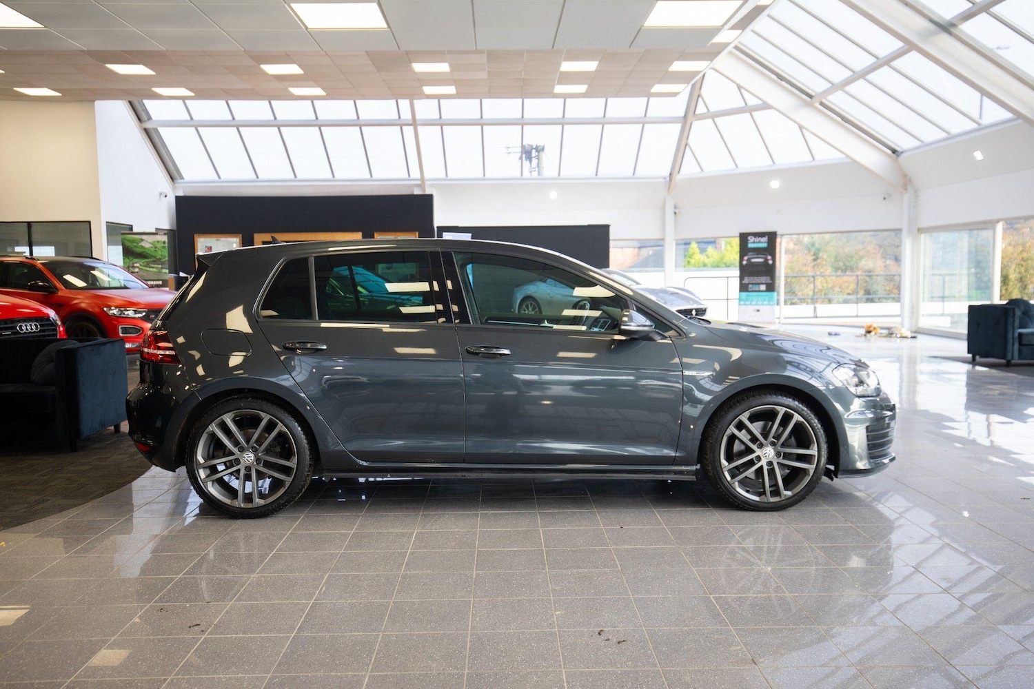 Used Volkswagen Golf 2017 for sale - 76839819: Photo 31