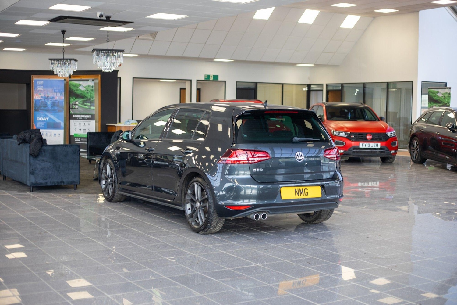 Used Volkswagen Golf 2017 for sale - 76839819: Photo 34