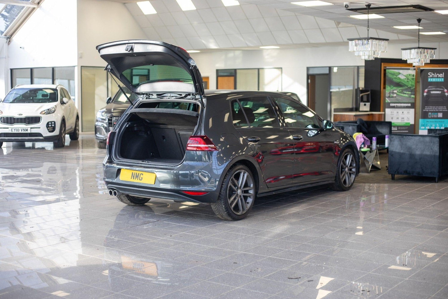 Used Volkswagen Golf 2017 for sale - 76839819: Photo 38