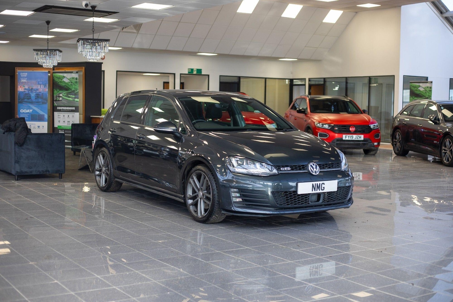 Used Volkswagen Golf 2017 for sale - 76839819: Photo 7