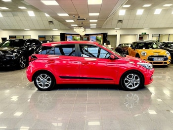 Used Hyundai i20 2018 for sale - 78288142: Photo