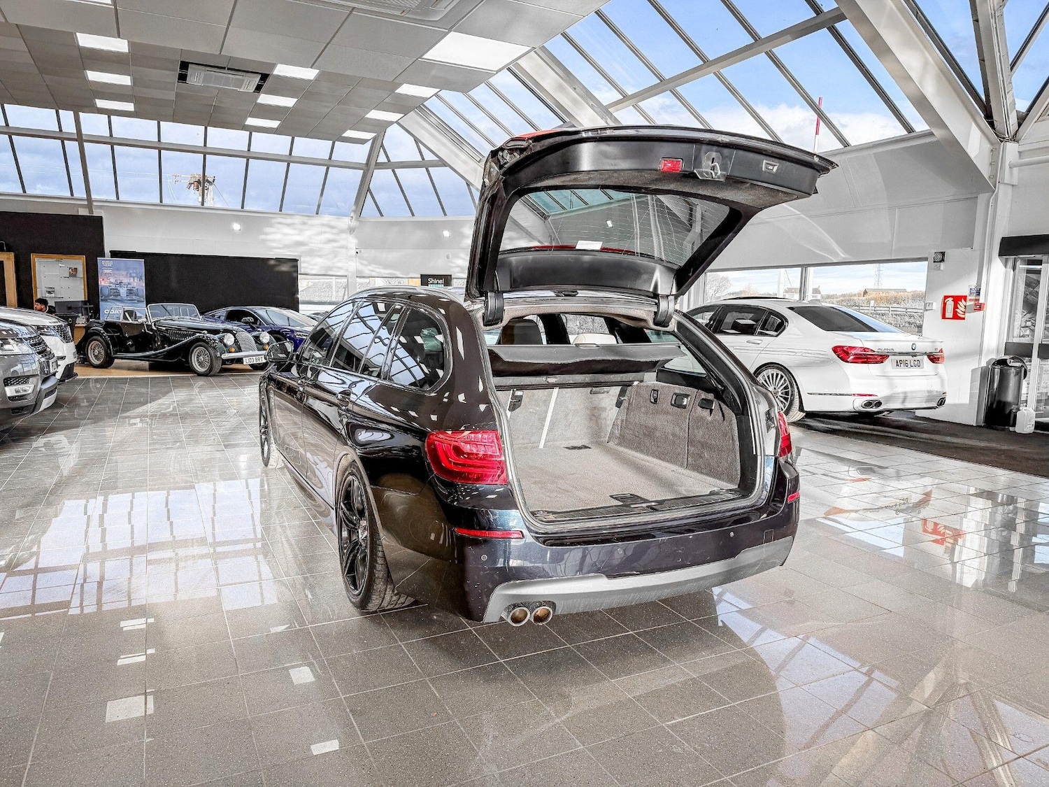 Used BMW 5 Series for sale - 77659133: Photo 30