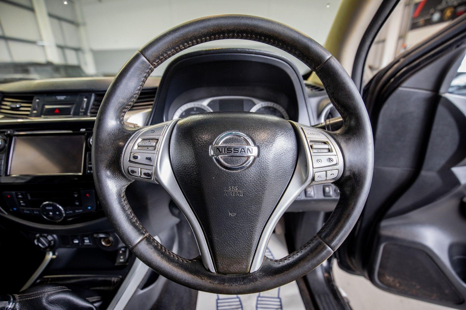 Used Nissan Navara 2018 for sale - 76839687: Photo 17