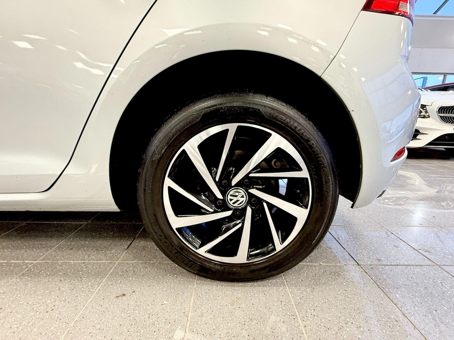 Used Volkswagen Golf 2019 for sale - 76839975: Photo 24