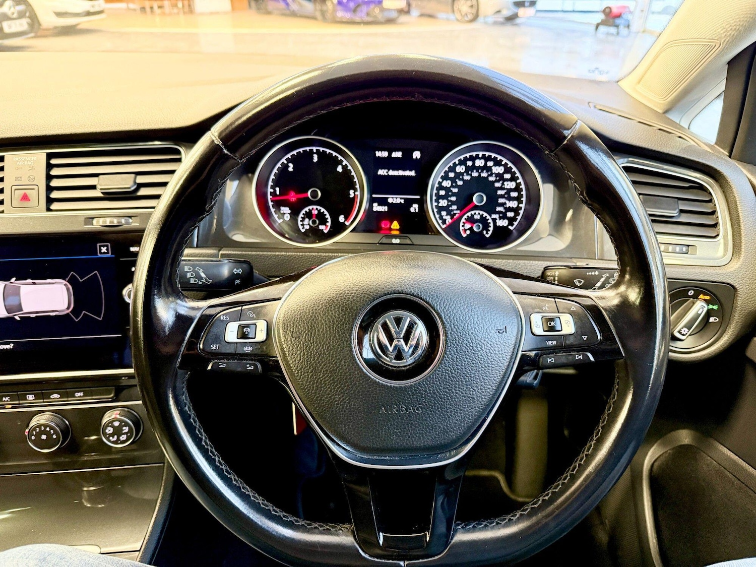 Used Volkswagen Golf 2019 for sale - 76839975: Photo 7