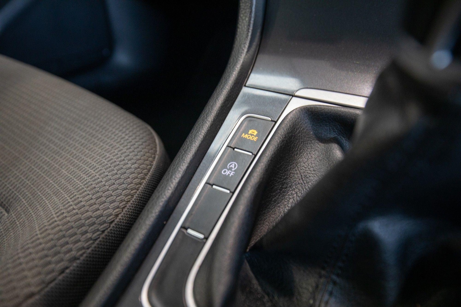 Used Volkswagen Golf 2018 for sale - 76839343: Photo 30