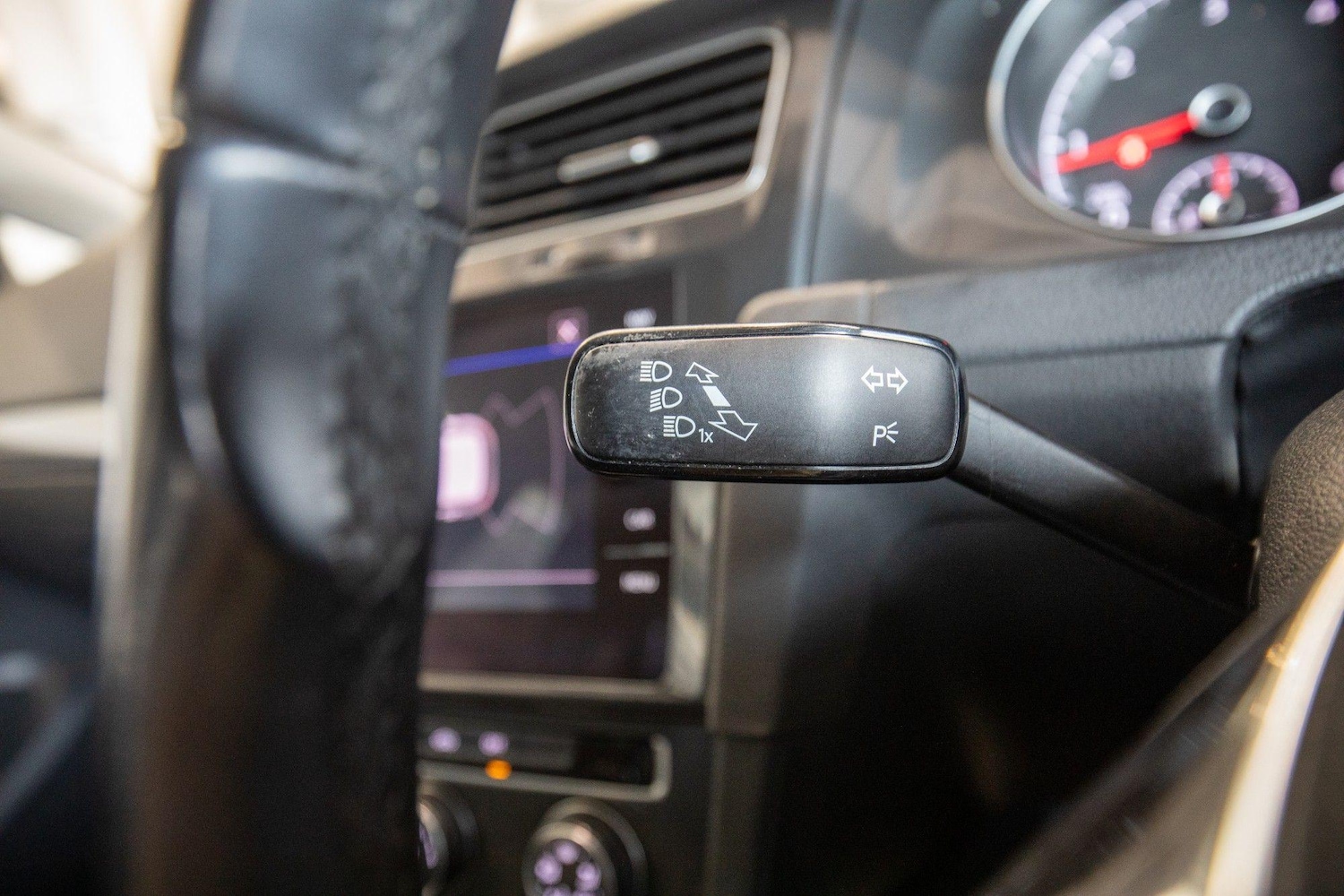 Used Volkswagen Golf 2018 for sale - 76839343: Photo 34