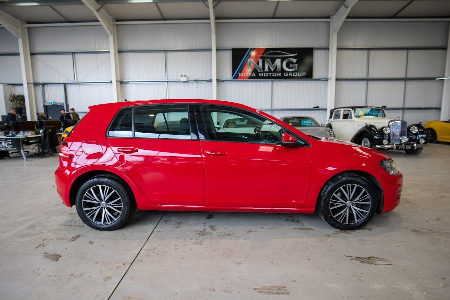 Used Volkswagen Golf 2018 for sale - 76839343: Photo 36