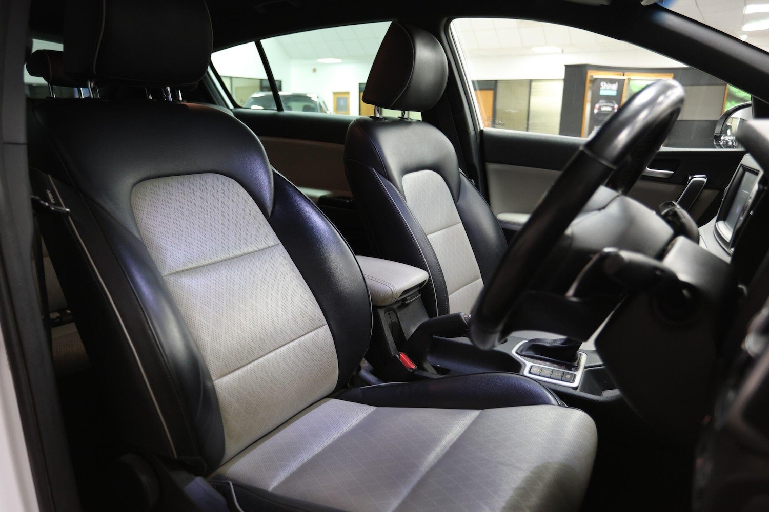 Used Kia Sportage 2018 for sale - 76839928: Photo 25