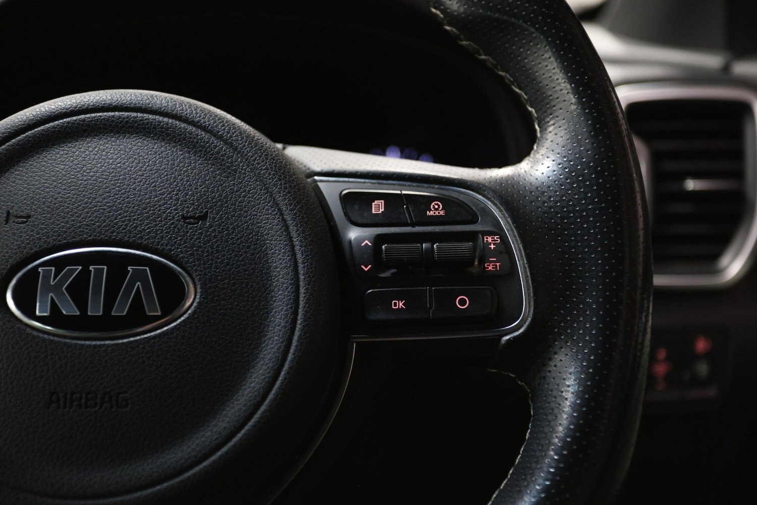 Used Kia Sportage 2018 for sale - 76839928: Photo 36