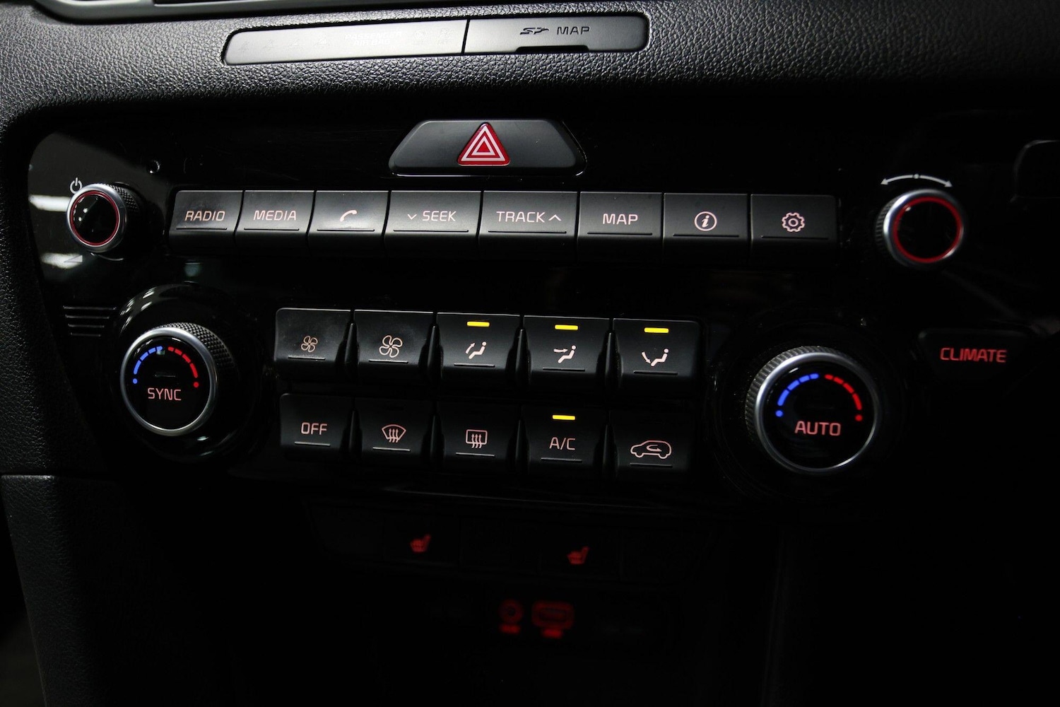 Used Kia Sportage 2018 for sale - 76839928: Photo 48