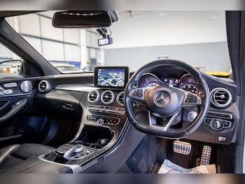 Used Mercedes-Benz C Class 2018 for sale - 78288072: Photo