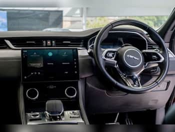 Used Jaguar F-Pace 2022 for sale - 79690736: Photo