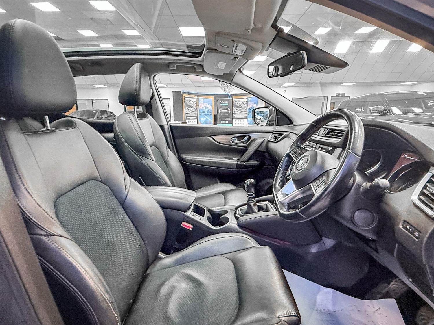 Used Nissan Qashqai 2018 for sale - 77645825: Photo 13