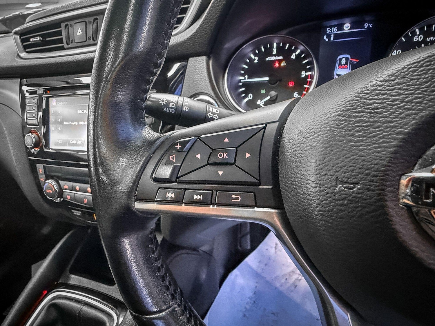 Used Nissan Qashqai 2018 for sale - 77645825: Photo 16