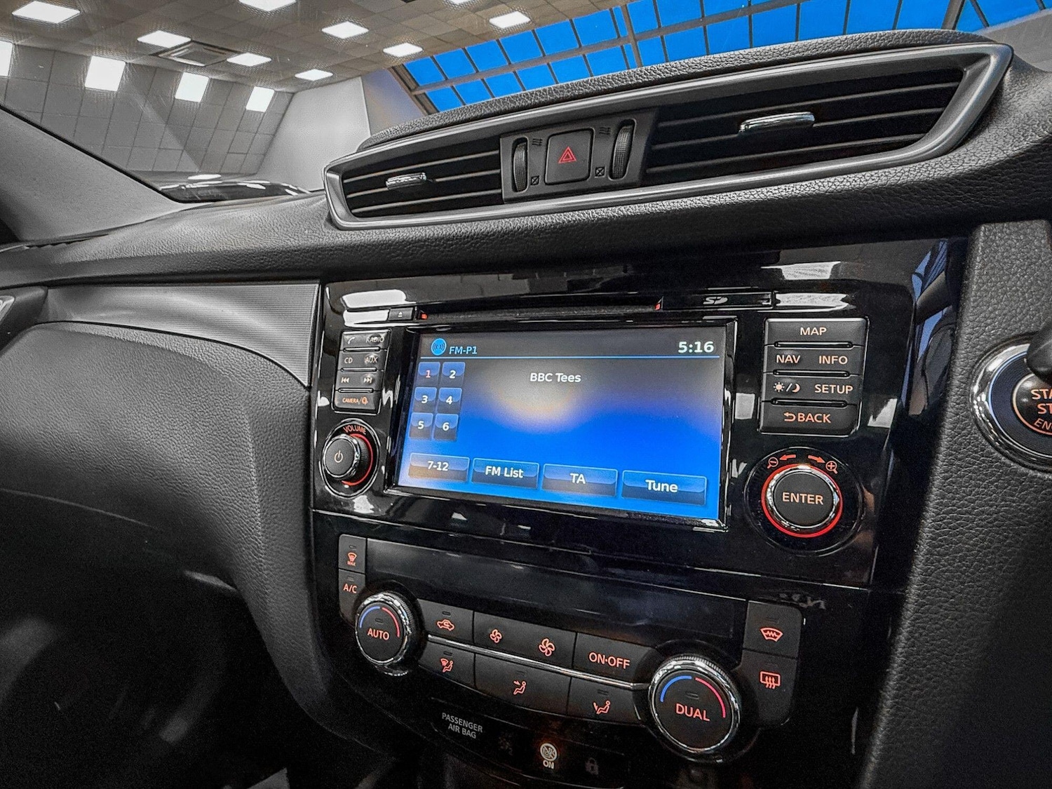 Used Nissan Qashqai 2018 for sale - 77645825: Photo 25