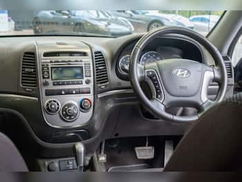 Used Hyundai Santa Fe 2010 for sale - 79709133: Photo