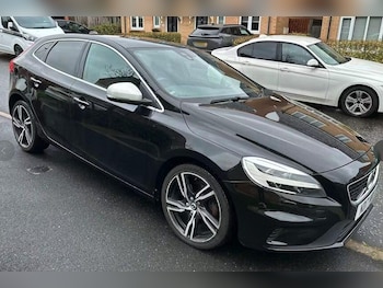 Volvo V40 feature image