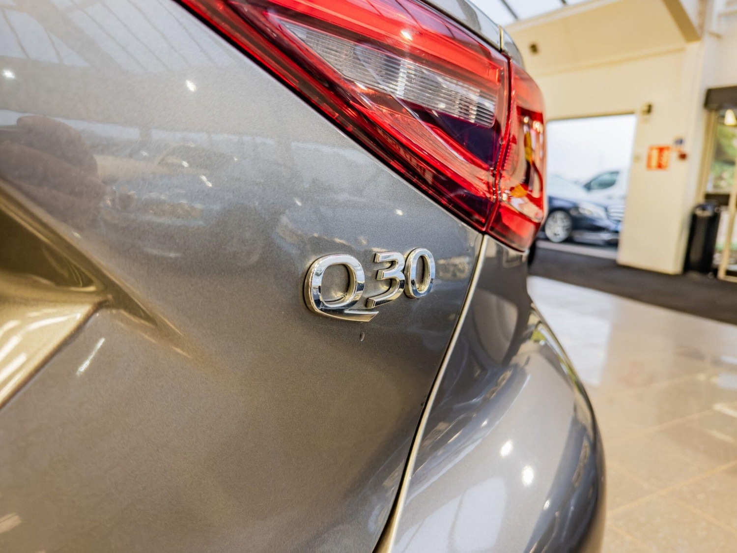 Used Infiniti Q30 for sale - 77658645: Photo 10