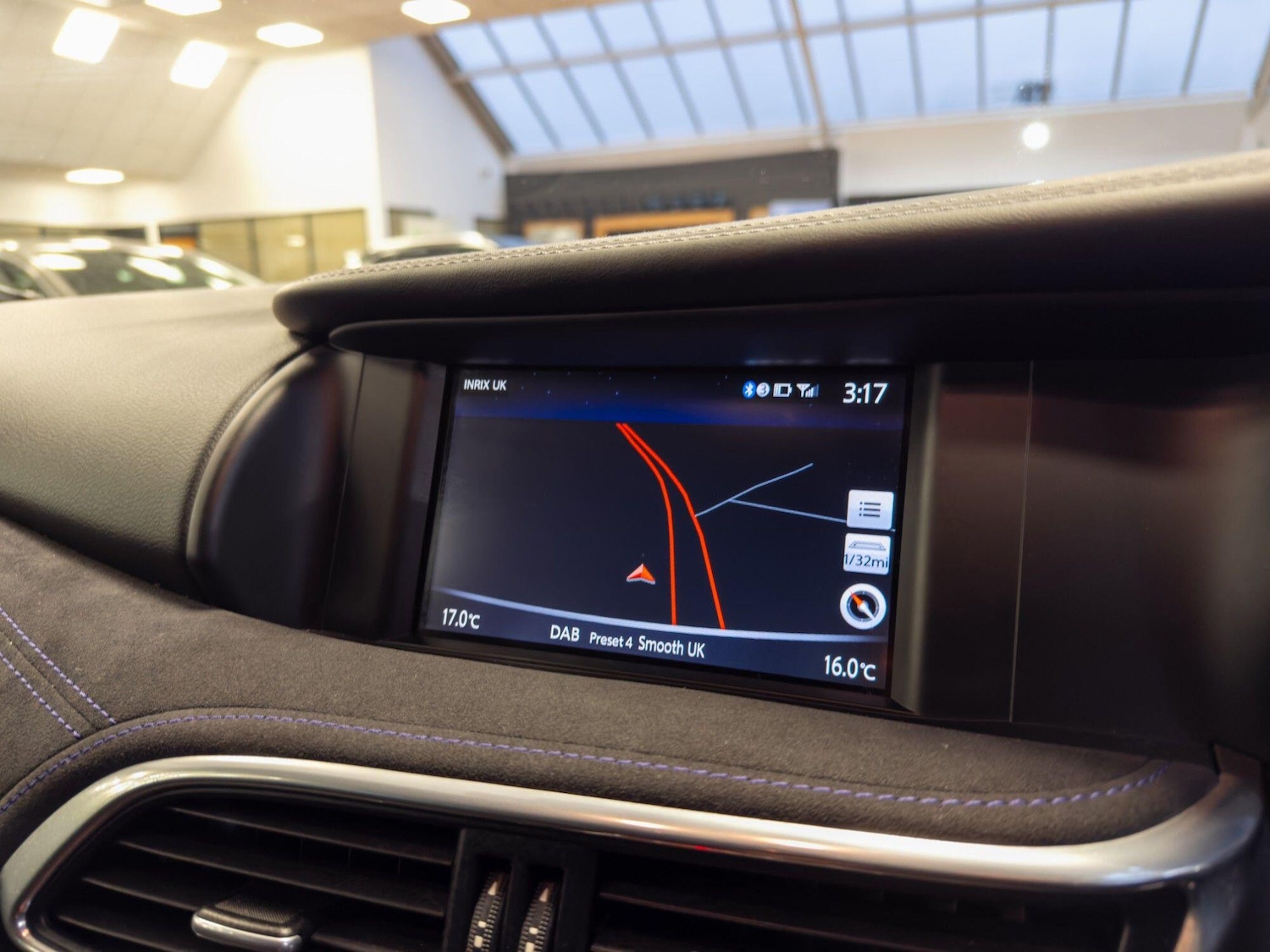 Used Infiniti Q30 for sale - 77658645: Photo 22