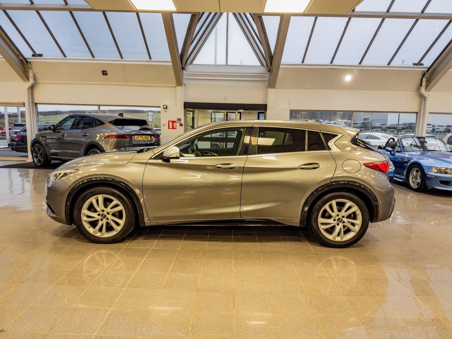 Used Infiniti Q30 for sale - 77658645: Photo 26