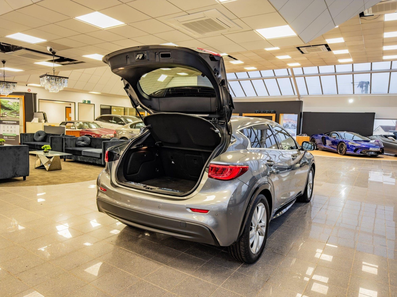 Used Infiniti Q30 for sale - 77658645: Photo 33