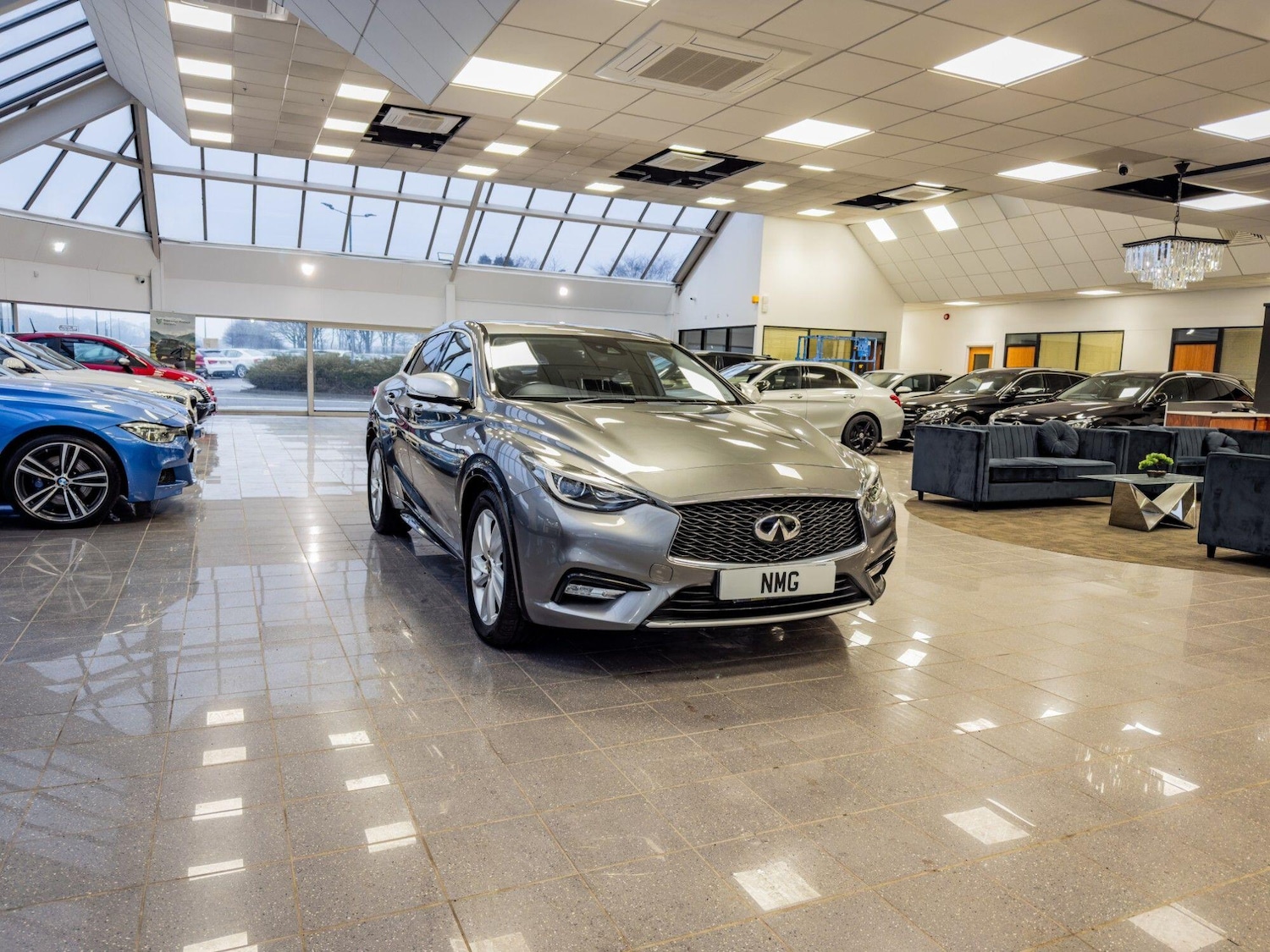 Used Infiniti Q30 for sale - 77658645: Photo 6