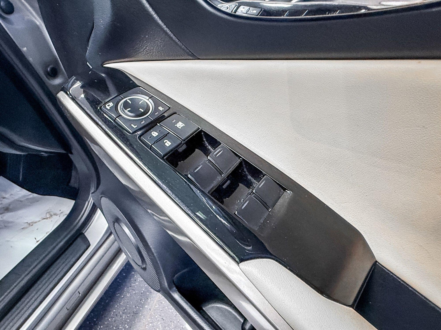 Used Lexus IS 2016 for sale - 77658827: Photo 15