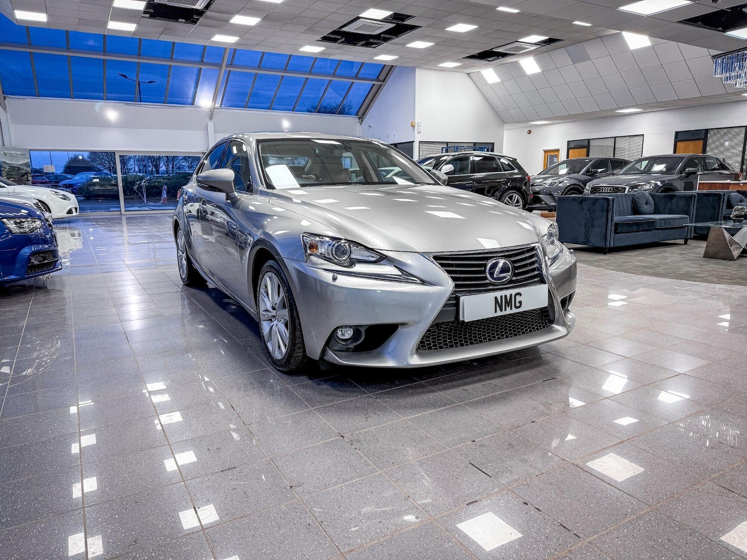 Used Lexus IS 2016 for sale - 77658827: Photo 6