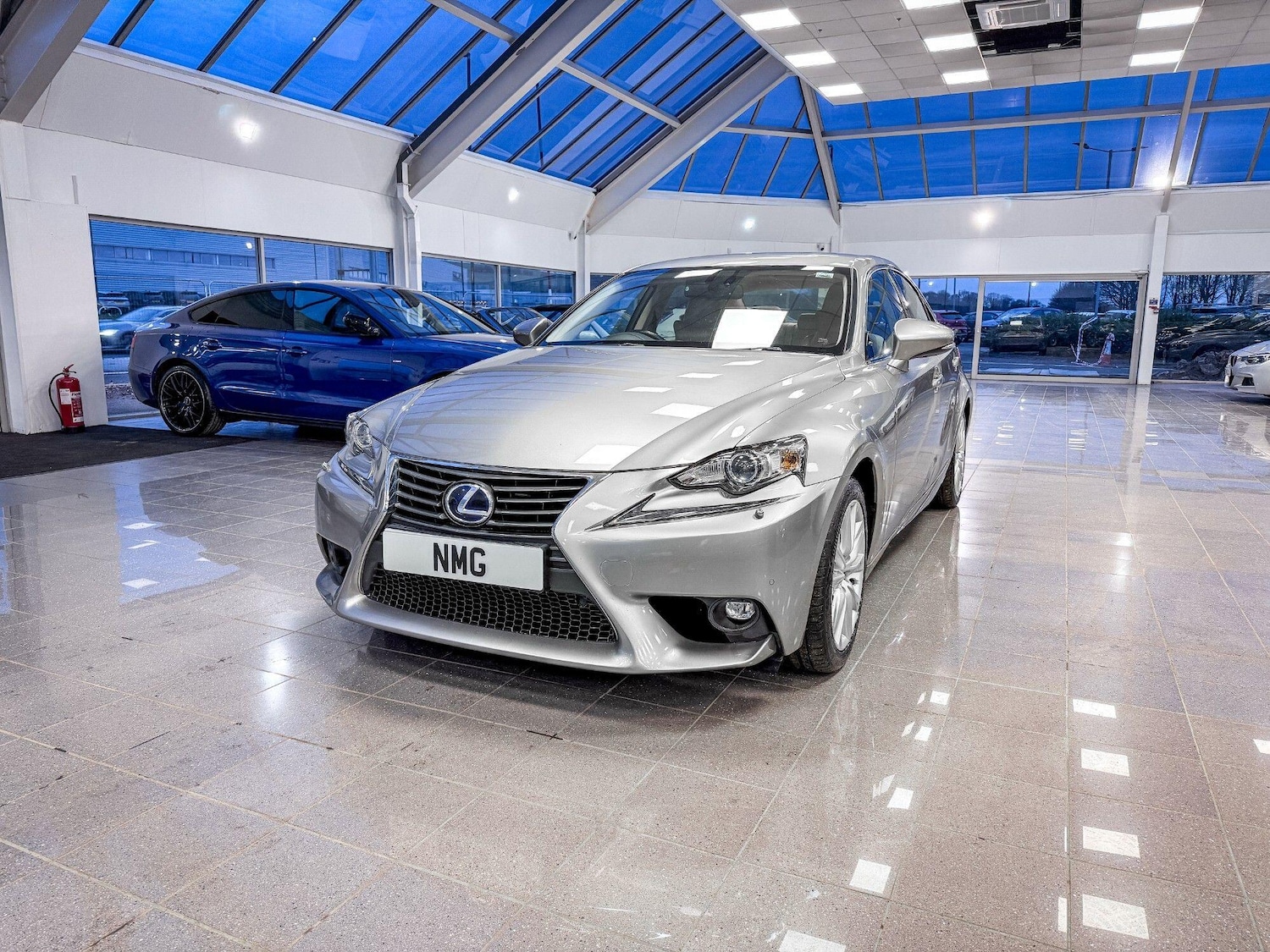 Used Lexus IS 2016 for sale - 77658827: Photo 8